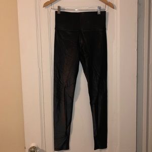 Carbon 38 Black Liquid Leggings